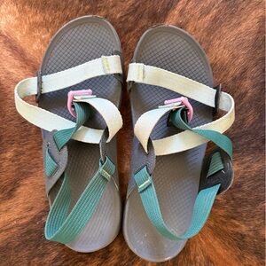 Women’s Chaco’s